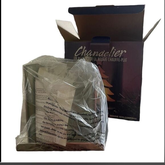 Heavy Metal Tea Light Holder Christmas Tree - Picture 2 of 3